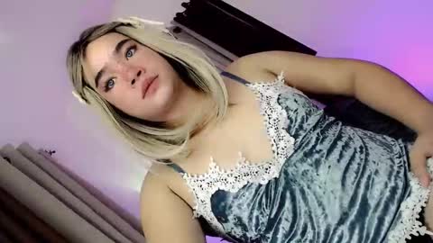 Hot Ayisha online show from 3, 11, 2025