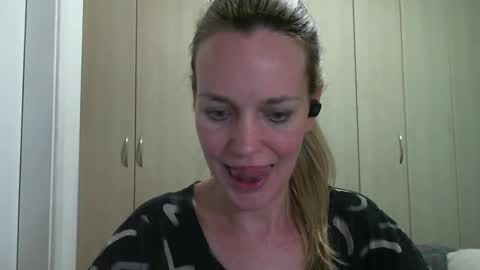 Anny online show from 19, 12, 2024