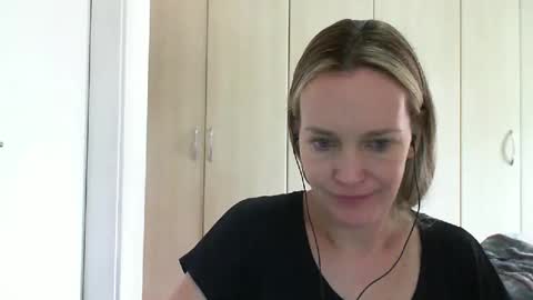 Anny online show from 23, 12, 2024