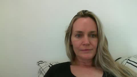 Anny online show from 23, 12, 2024