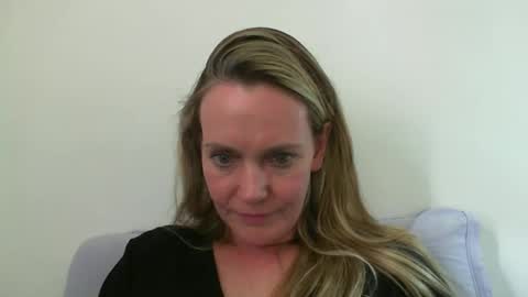 Anny online show from 13, 1, 2025