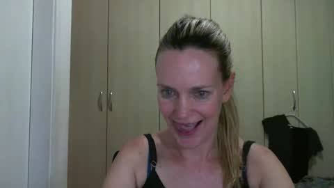 Anny online show from 14, 1, 2025