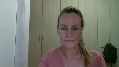 Anny online show from 22, 1, 2025