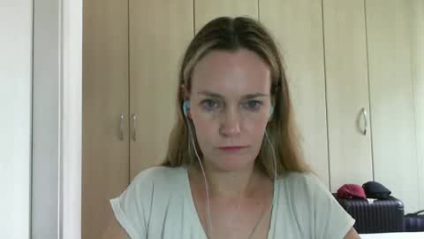 Anny online show from 31, 1, 2025
