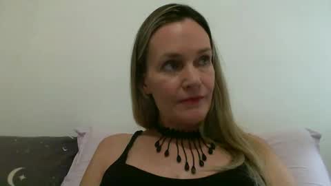 Anny online show from 21, 2, 2025