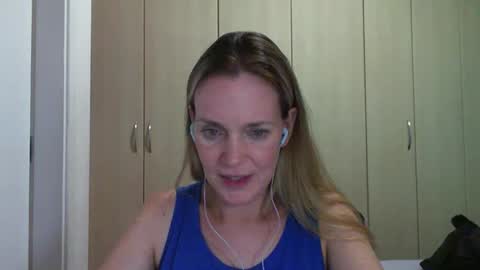 Anny online show from 28, 2, 2025