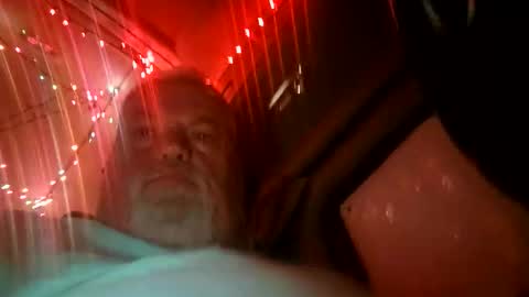 crazybob2001 online show from 2, 11, 2025