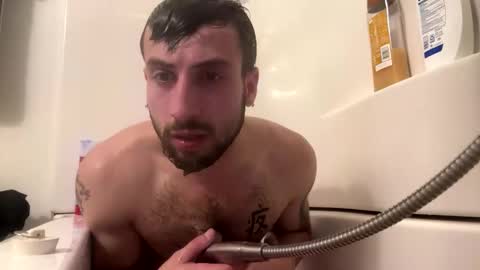 Snapshot of crazydill28 chatting on 14, 11, 2025 crazydill28 online show from 14, 11, 2025