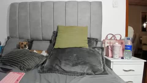 LAURA online show from 24, 10, 2025