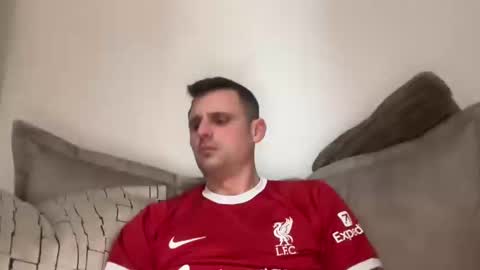 Nicky online show from 12, 2, 2025