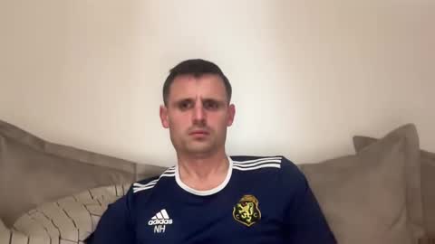 Nicky online show from 4, 3, 2025