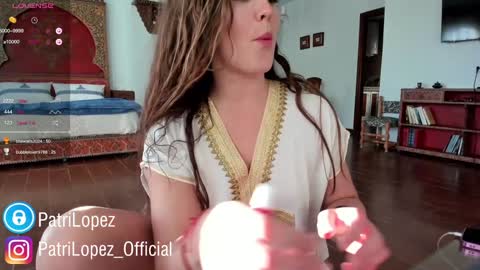 Patricia Lpez online show from 9, 12, 2024