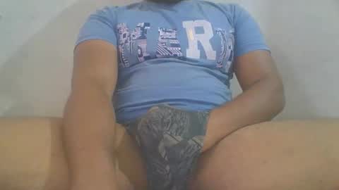 Snapshot of crazzy_booy chatting on 18, 11, 2025 crazzy_booy online show from 18, 11, 2025