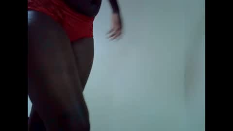 creamiepussyy online show from 5, 3, 2026