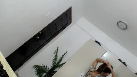 Snapshot of creamy_delilah chatting on 23, 11, 2025 Delilah online show from 23, 11, 2025