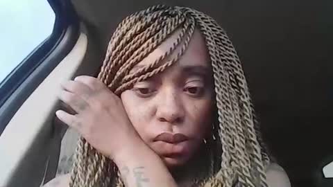 Snapshot of creamyexotica chatting on 16, 10, 2025 CreamyExotica online show from 16, 10, 2025