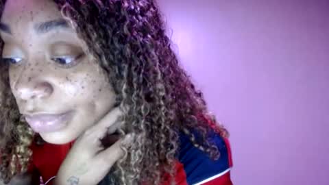 Snapshot of creamyexotica chatting on 6, 1, 2026 CreamyExotica online show from 6, 1, 2026