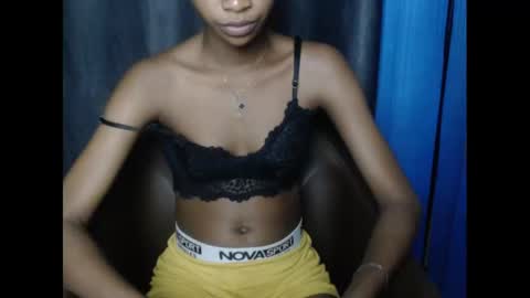 creamyxmuffin online show from 24, 2, 2025