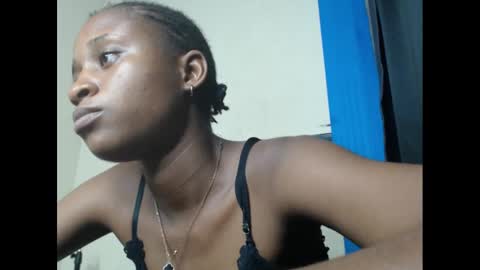 creamyxmuffin online show from 2, 3, 2025