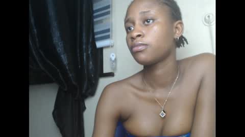 creamyxmuffin online show from 8, 3, 2025