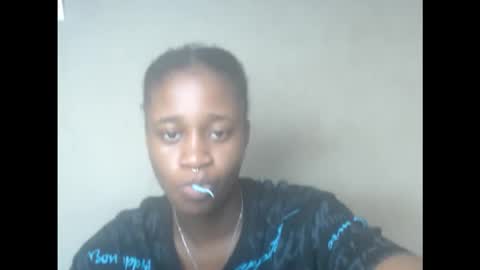 creamyxmuffin online show from 14, 9, 2025