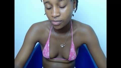 creamyxmuffin online show from 5, 10, 2025