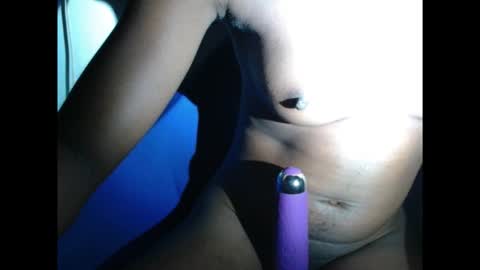 Snapshot of creamyxsugar chatting on 11, 10, 2025 creamyxsugar online show from 11, 10, 2025