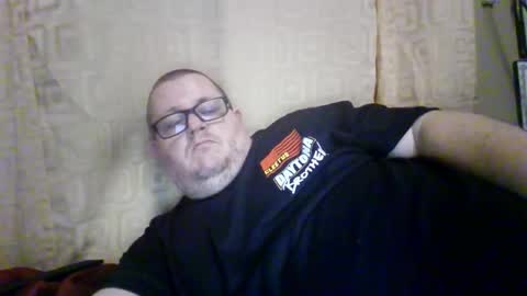 Snapshot of creeeping_death chatting on 15, 2, 2026 The hopeless romantic online show from 15, 2, 2026