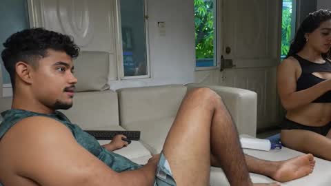 Crimson heart online show from 30, 9, 2025