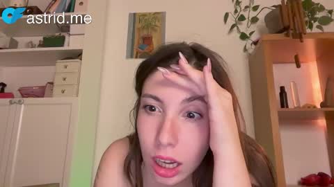 Astrid online show from 7, 10, 2025