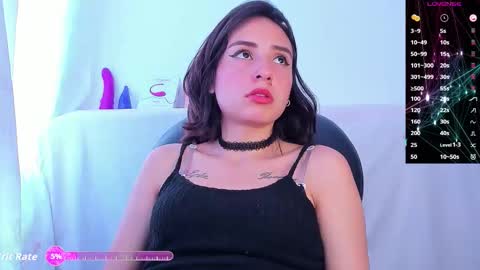 Snapshot of cristal130625 chatting on 14, 12, 2025 cristal130625 online show from 14, 12, 2025