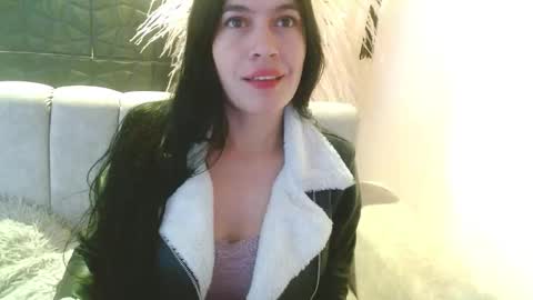 Snapshot of cristal1609 chatting on 8, 10, 2025 cristal1609 online show from 8, 10, 2025