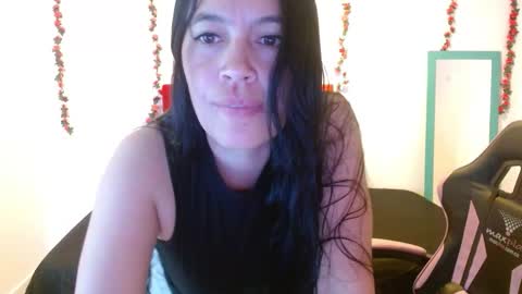 cristal1609 online show from 9, 3, 2026