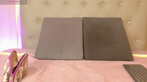 Snapshot of cristal_antoni chatting on 23, 10, 2025 cristal_antoni online show from 23, 10, 2025