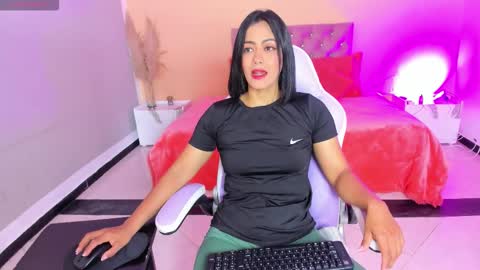 Cristal online show from 19, 11, 2025