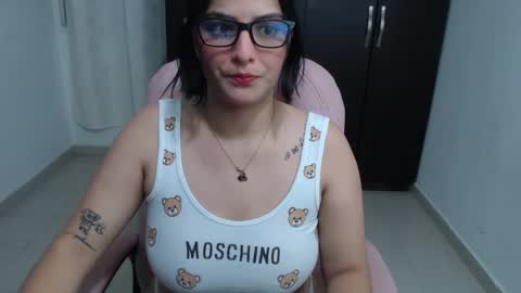 Cristal online show from 24, 1, 2025