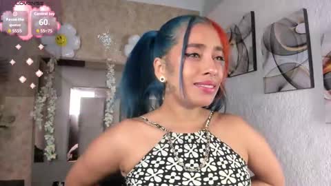 Criistal online show from 4, 2, 2026