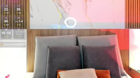 Cristal online show from 10, 10, 2025