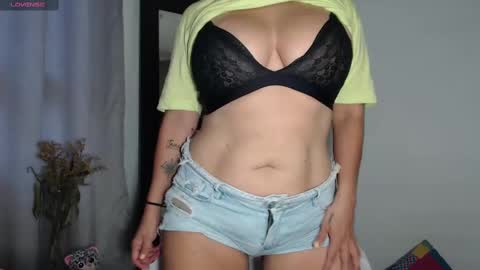 Cristal  online show from 5, 3, 2025