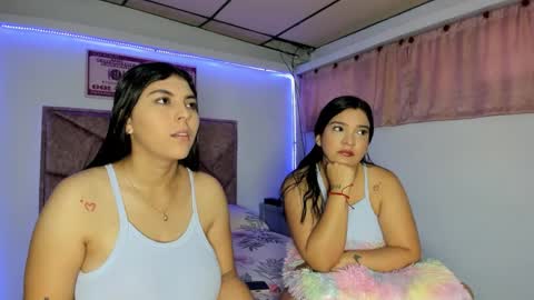 Snapshot of cristal_smith20 chatting on 19, 2, 2026 cristal_smith20 online show from 19, 2, 2026