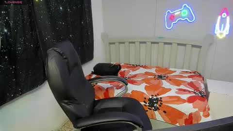 Cristhofer online show from 1, 2, 2026