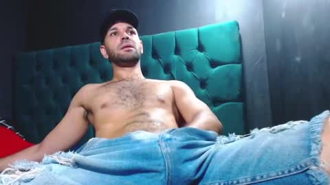 cristian hot9 online show from 17, 2, 2025