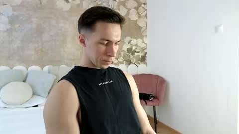 Snapshot of cristianovilla chatting on 14, 3, 2026 CristianoHailey online show from 14, 3, 2026