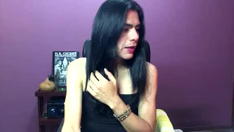 Snapshot of cristinadickclit chatting on 14, 12, 2025 Cristina Dick Clit online show from 14, 12, 2025