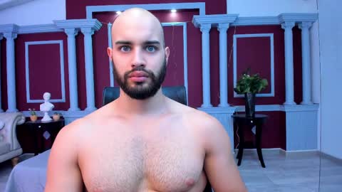 Cristobal Alzate online show from 28, 2, 2025