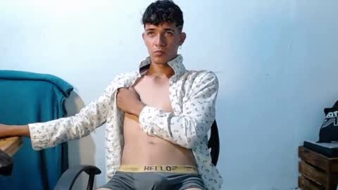 Snapshot of cristofer_hot98 chatting on 31, 1, 2025 Cristofer online show from 31, 1, 2025