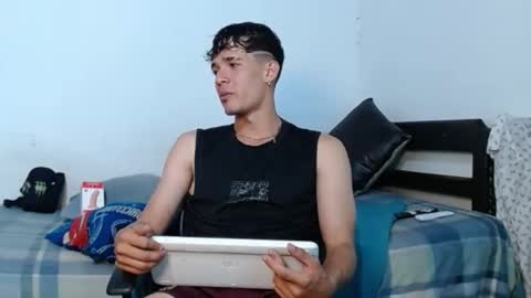 Snapshot of cristofer_hot98 chatting on 2, 2, 2025 Cristofer online show from 2, 2, 2025