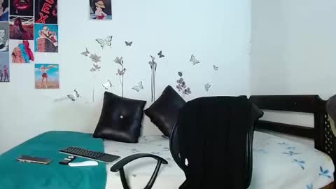 Snapshot of cristofer_hot98 chatting on 15, 2, 2025 Cristofer online show from 15, 2, 2025