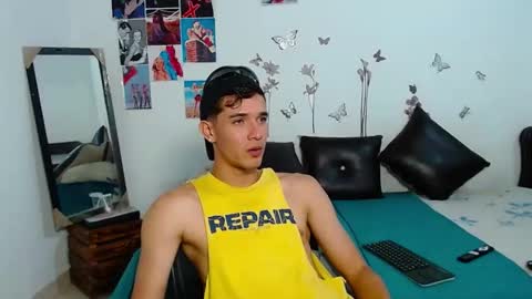 Snapshot of cristofer_hot98 chatting on 22, 2, 2025 Cristofer online show from 22, 2, 2025