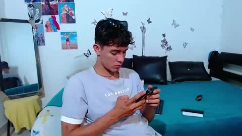 Snapshot of cristofer_hot98 chatting on 3, 3, 2025 Cristofer online show from 3, 3, 2025